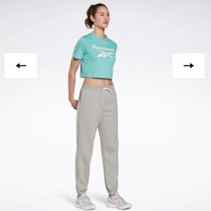 New Cotton Blend Crop Logo T-Shirt